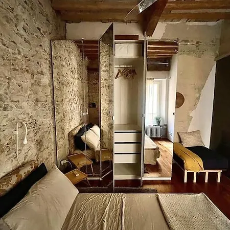 Timeless House Daire Pisa